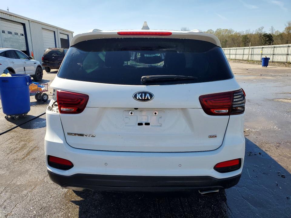 46554536 :رقم المزاد ، 5XYPG4A30KG591311 vin ، 2019 Kia Sorento مزاد بيع