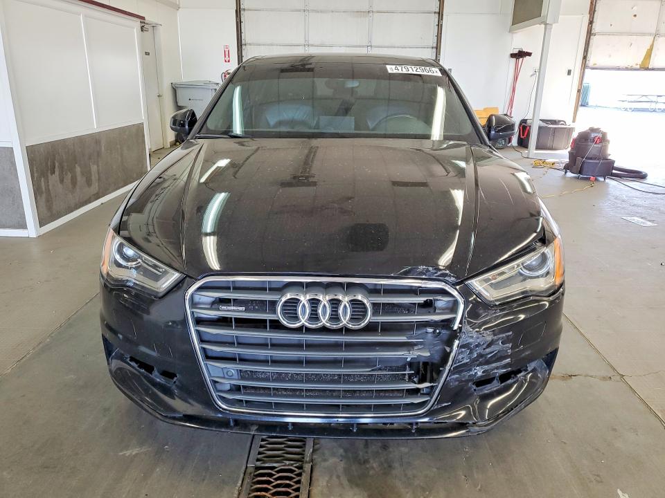 Продажа на аукционе авто 2015 Audi A3, vin: WAUBFGFFXF1084002, номер лота: 47912966
