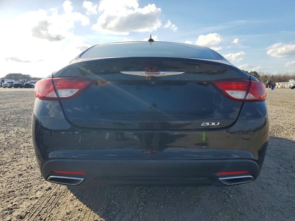 2015 Chrysler 200 მანქანა იყიდება აუქციონზე, vin: 1C3CCCBG2FN661691, აუქციონის ნომერი: 41810596