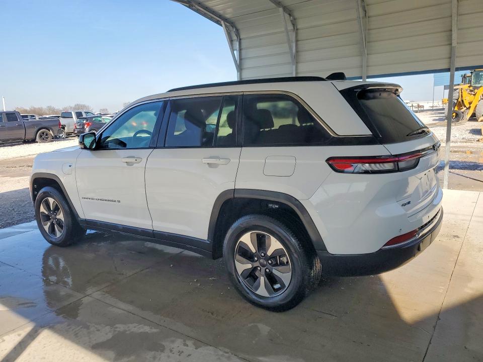 45526706 :رقم المزاد ، 1C4RJYB60RC135625 vin ، 2024 Jeep Grand Cherokee مزاد بيع