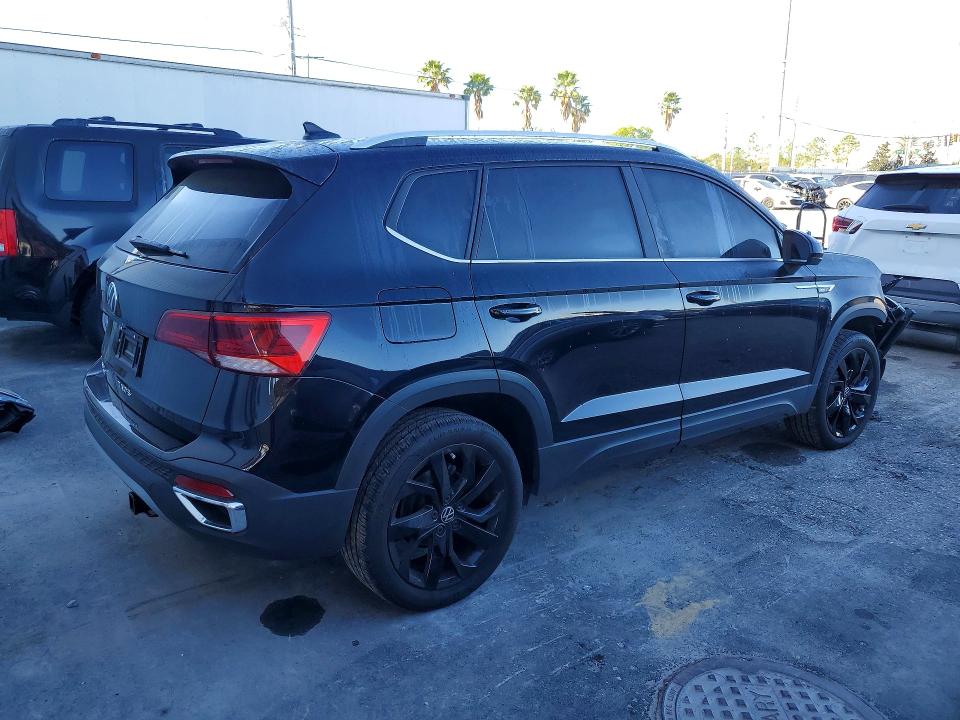 41727276 :رقم المزاد ، 3VVSX7B25RM003578 vin ، 2024 Volkswagen Taos مزاد بيع