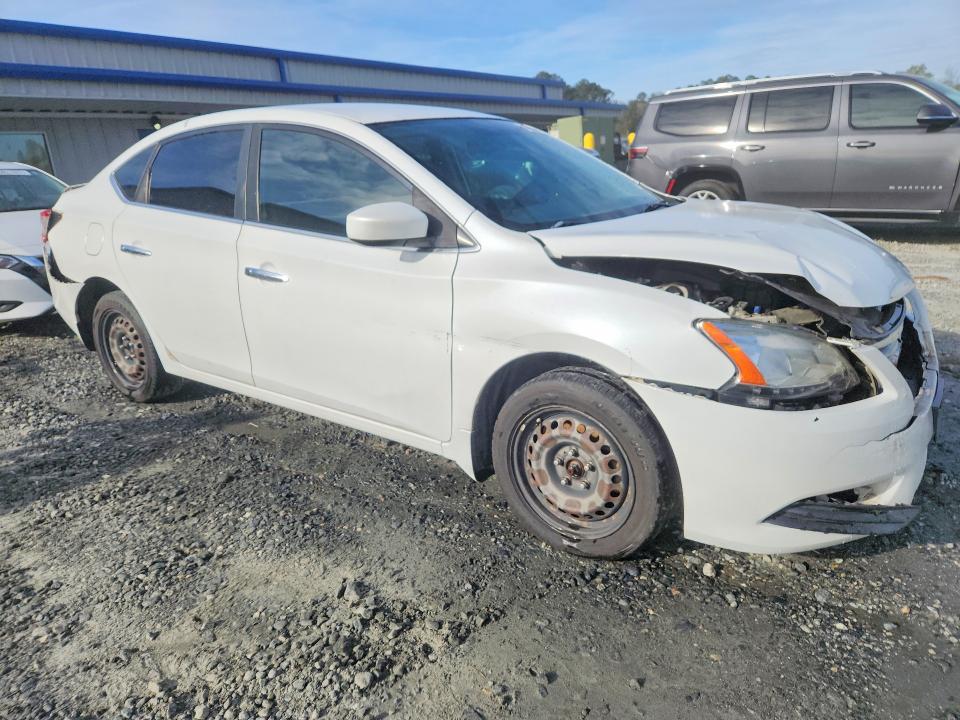 Продажа на аукционе авто 2014 Nissan Sentra, vin: 3N1AB7AP0EY273703, номер лота: 46566376