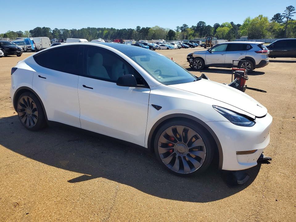 2025 Tesla Model Y მანქანა იყიდება აუქციონზე, vin: 7SAYGDEF6SA378086, აუქციონის ნომერი: 45628656