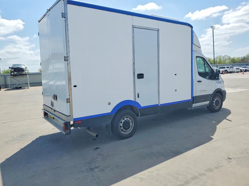 46998466 :رقم المزاد ، 1FDBW5Z81MKA96403 vin ، 2021 Ford Transit مزاد بيع