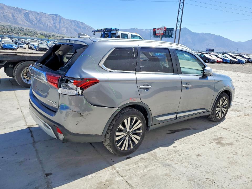 Продаж на аукціоні авто 2019 Mitsubishi Outlander, vin: JA4AZ3A32KZ041937, номер лоту: 47725716