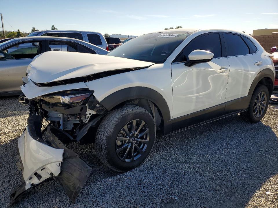 45498446 :رقم المزاد ، 3MVDMBAL2NM425118 vin ، 2022 Mazda Cx-30 مزاد بيع