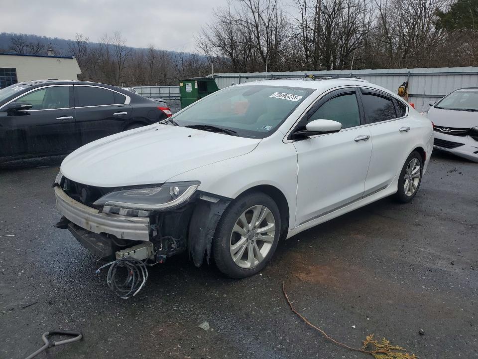 Продаж на аукціоні авто 2016 Chrysler 200, vin: 1C3CCCAB7GN167916, номер лоту: 79256475
