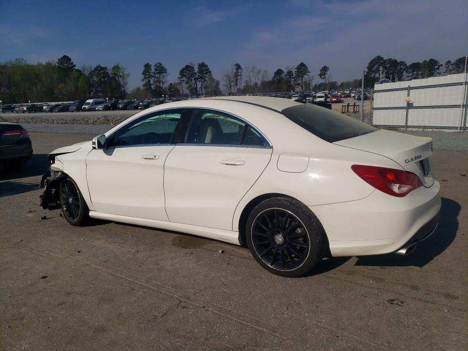 46883806 :رقم المزاد ، WDDSJ4GB7EN126506 vin ، 2014 Mercedes-benz Cla مزاد بيع
