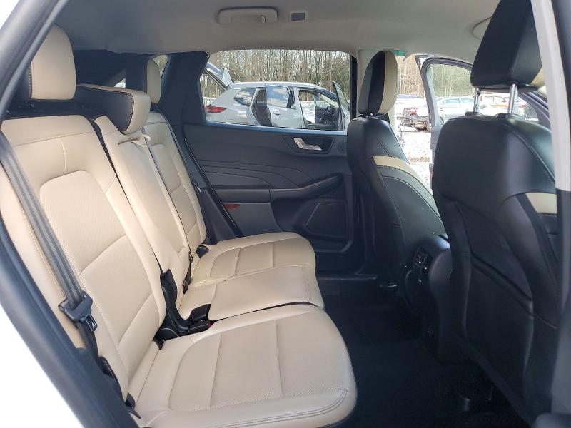 45693236 :رقم المزاد ، 1FMCU9H67NUA81282 vin ، 2022 Ford Escape مزاد بيع