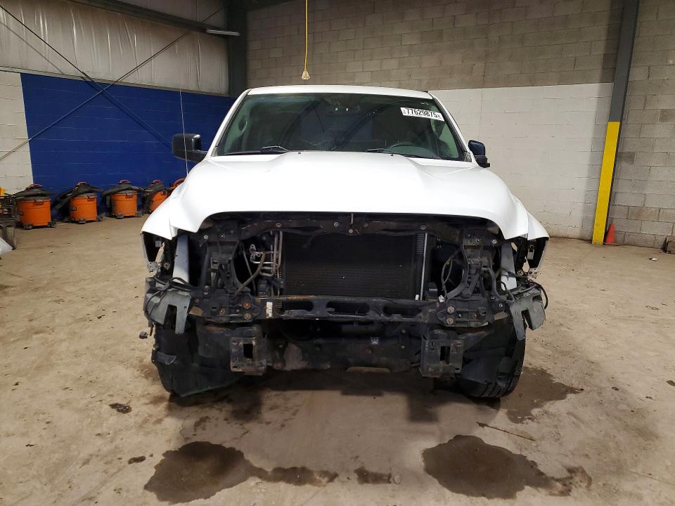 Продажа на аукционе авто 2015 Ram 1500, vin: 1C6RR7FT8FS602270, номер лота: 77629875