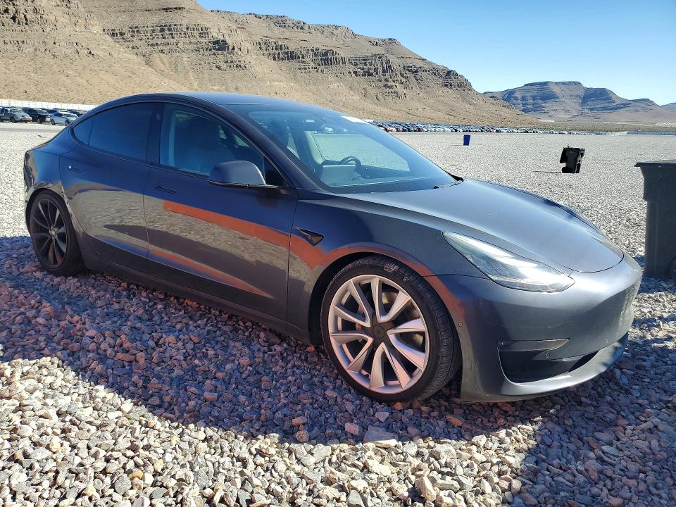 Продажа на аукционе авто 2018 Tesla Model 3, vin: 5YJ3E1EA8JF163455, номер лота: 47071636
