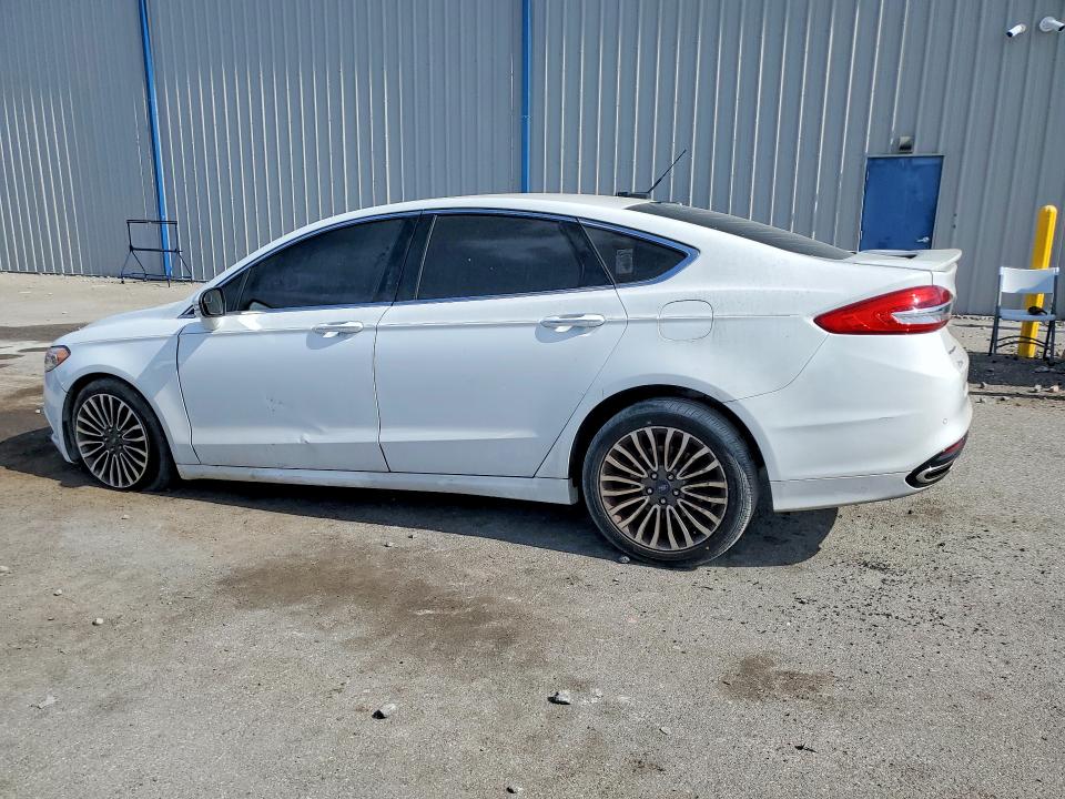 48129036 :رقم المزاد ، 3FA6P0D9XJR188239 vin ، 2018 Ford Fusion مزاد بيع