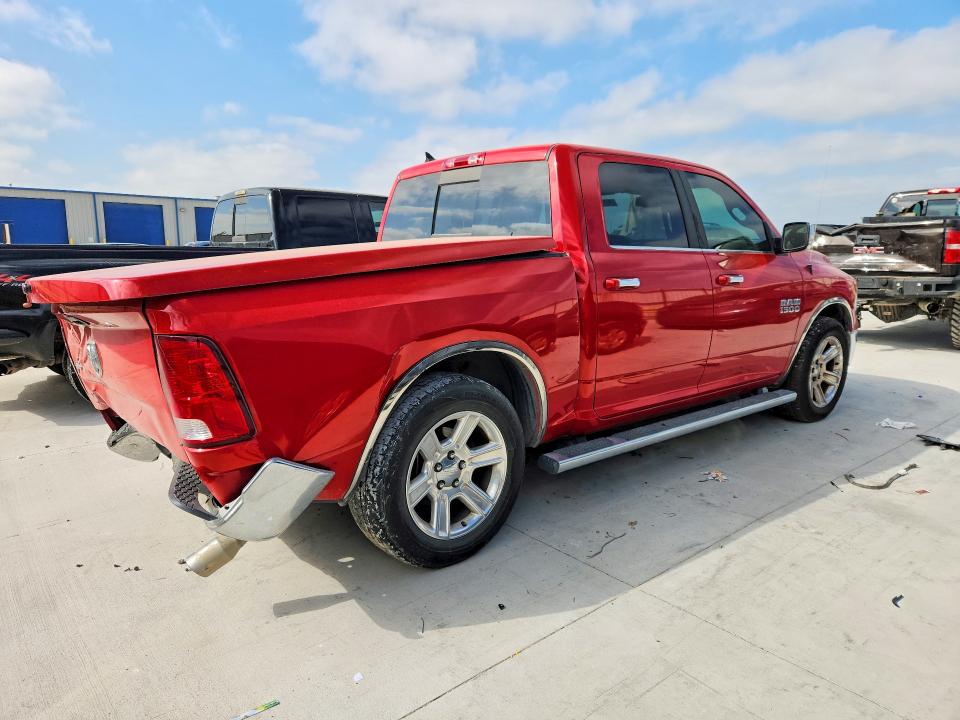 47563936 :رقم المزاد ، 1C6RR6LT9JS155262 vin ، 2018 Ram 1500 مزاد بيع
