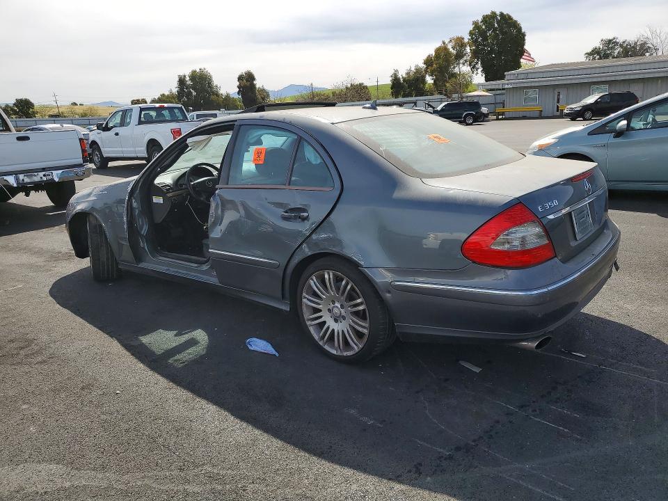 47652046 :رقم المزاد ، WDBUF56X68B309262 vin ، 2008 Mercedes-benz E مزاد بيع