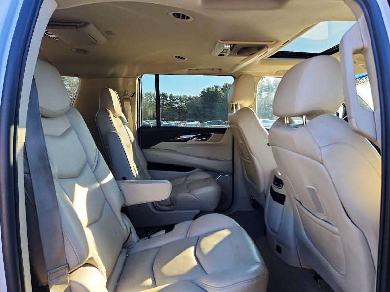 45535956 :رقم المزاد ، 1GYS4JKJ0JR359509 vin ، 2018 Cadillac Escalade مزاد بيع