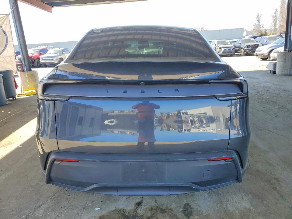 Продаж на аукціоні авто 2026 Tesla Model Y, vin: 7SAYGDEEXTF561602, номер лоту: 41664466