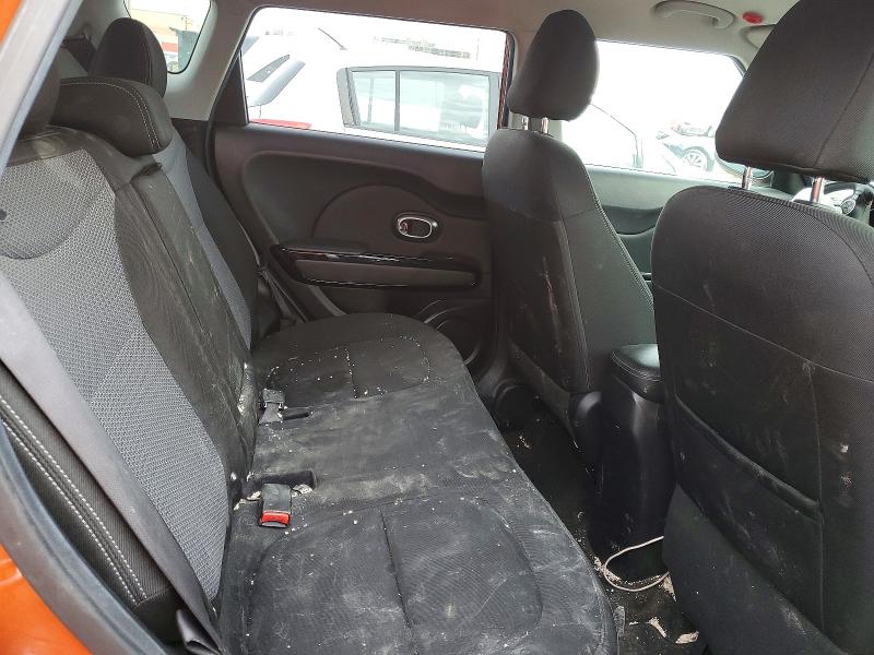 47542156 :رقم المزاد ، KNDJP3A55J7512101 vin ، 2018 Kia Soul مزاد بيع