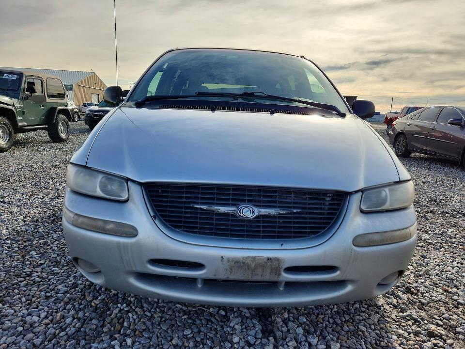 45564986 :رقم المزاد ، 1C4GP64L0YB697283 vin ، 2000 Chrysler Town & Country مزاد بيع