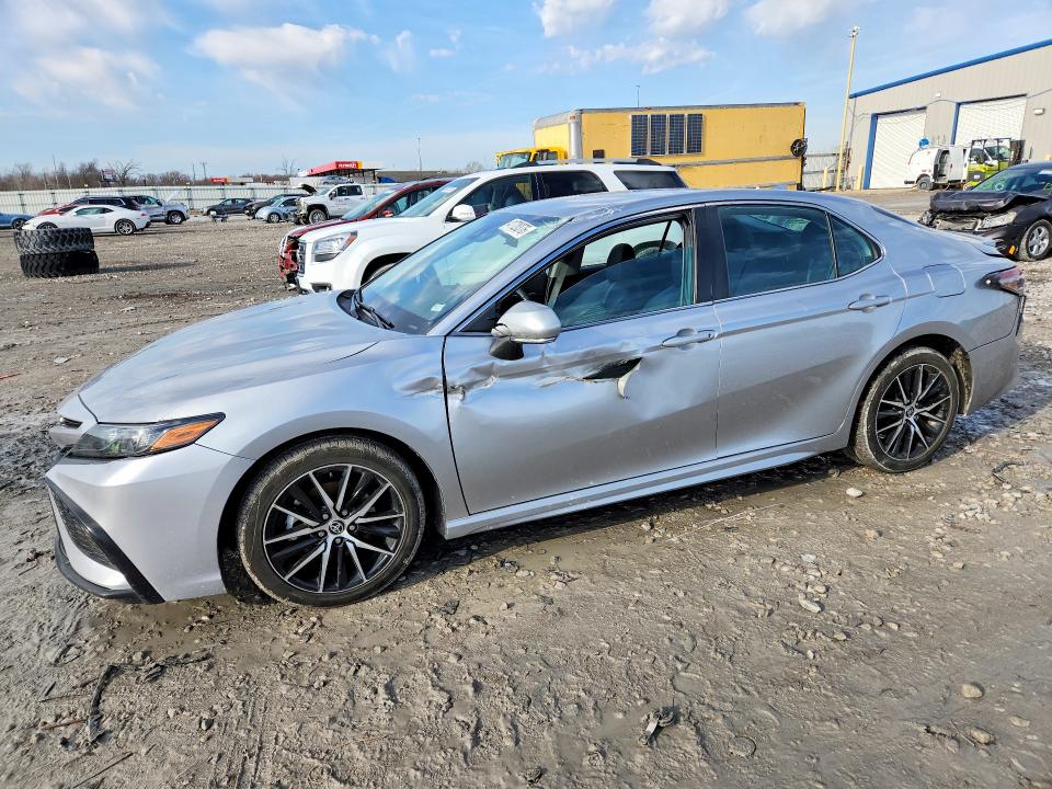 41720376 :رقم المزاد ، 4T1G11AK2PU760799 vin ، 2023 Toyota Camry مزاد بيع