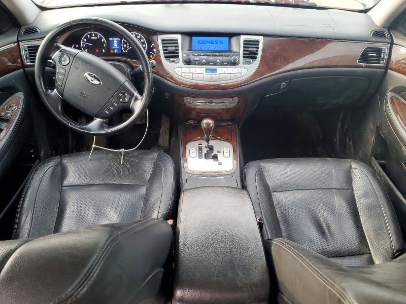 2010 Hyundai Genesis მანქანა იყიდება აუქციონზე, vin: KMHGC4DE4AU093811, აუქციონის ნომერი: 47614066