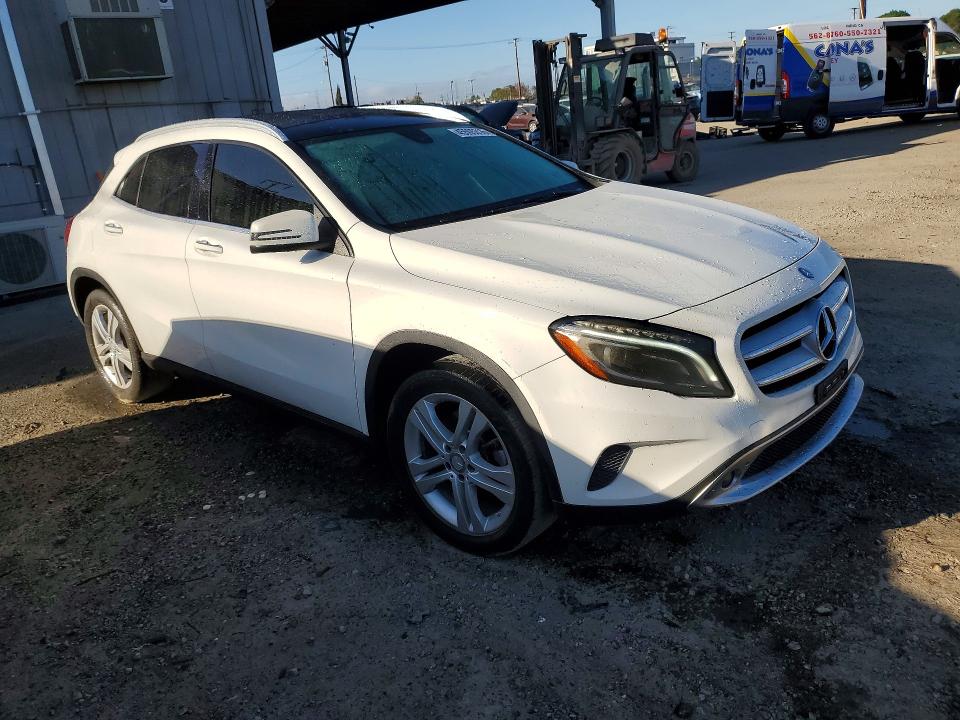 Продажа на аукционе авто 2015 Mercedes-benz Gla, vin: WDCTG4EB9FJ151801, номер лота: 45505316
