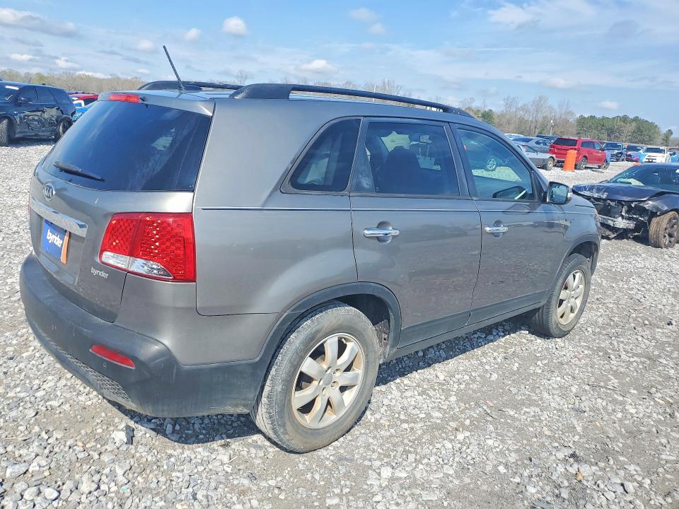 Продажа на аукционе авто 2013 Kia Sorento, vin: 5XYKT4A60DG395047, номер лота: 41943996