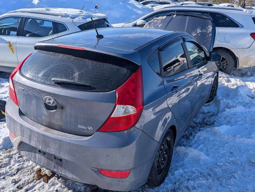 Продажа на аукционе авто 2017 Hyundai Accent, vin: KMHCT5AE7HU330360, номер лота: 76323235