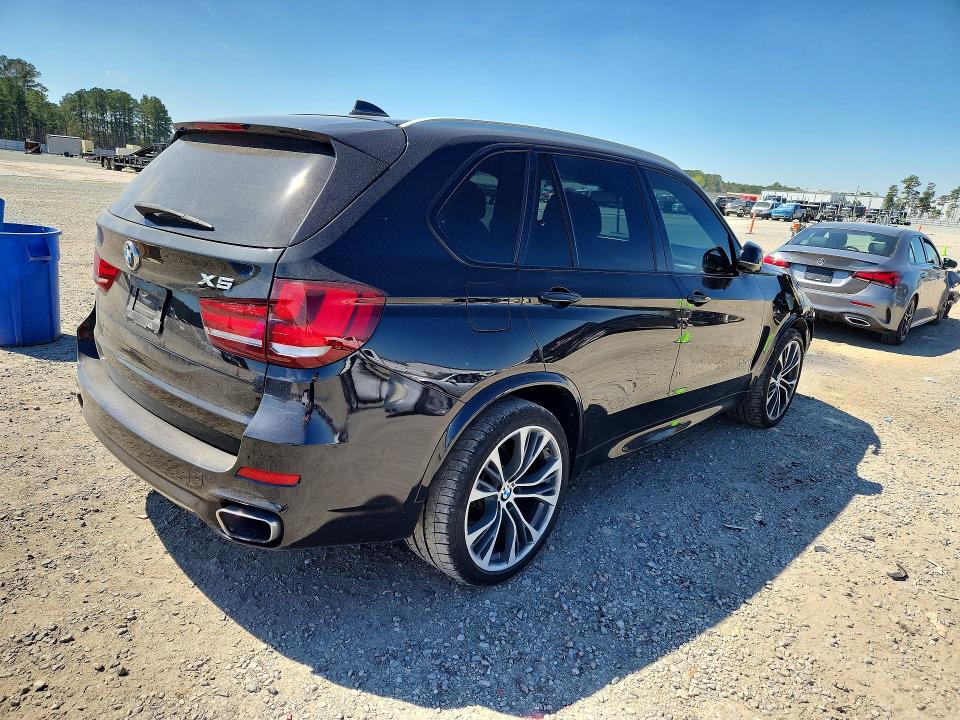 Продажа на аукционе авто 2018 Bmw X5, vin: 5UXKR0C56J0Y02106, номер лота: 47073776
