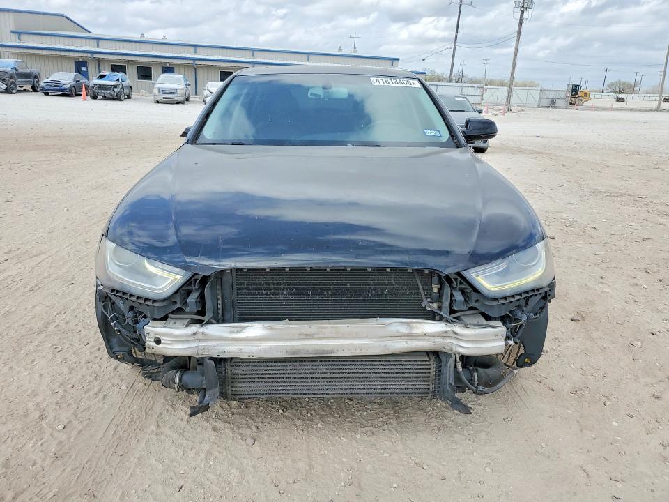 41813466 :رقم المزاد ، WAUBFAFLXEN033903 vin ، 2014 Audi A4 مزاد بيع