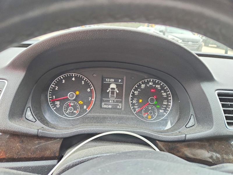 2014 Volkswagen Passat მანქანა იყიდება აუქციონზე, vin: 1VWCT7A39EC024564, აუქციონის ნომერი: 47813786