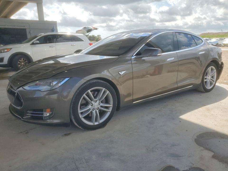 Aukcja sprzedaży 2016 Tesla Model S, vin: 5YJSA1E20GF131415, numer aukcji: 45991636