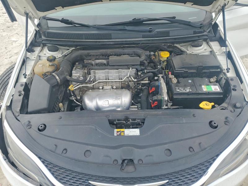 2016 Chrysler 200 მანქანა იყიდება აუქციონზე, vin: 1C3CCCFB0GN182458, აუქციონის ნომერი: 46733586