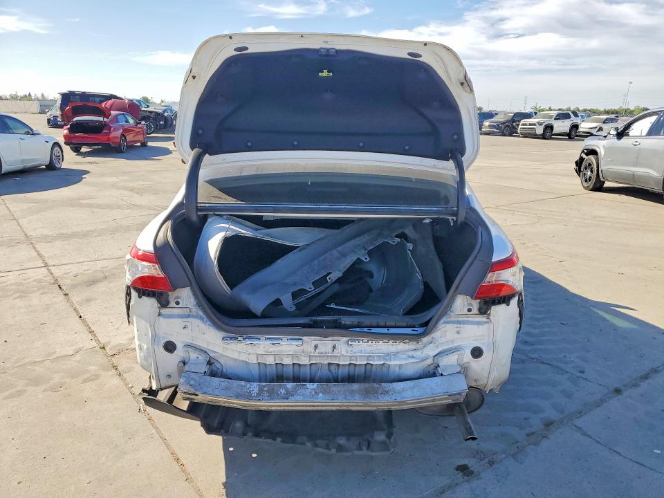 47656896 :رقم المزاد ، 4T1C11AK4LU311911 vin ، 2020 Toyota Camry مزاد بيع