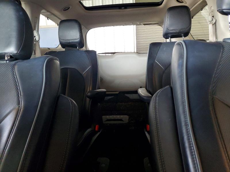 46679866 :رقم المزاد ، 2C4RC1N79JR230136 vin ، 2018 Chrysler Pacifica مزاد بيع