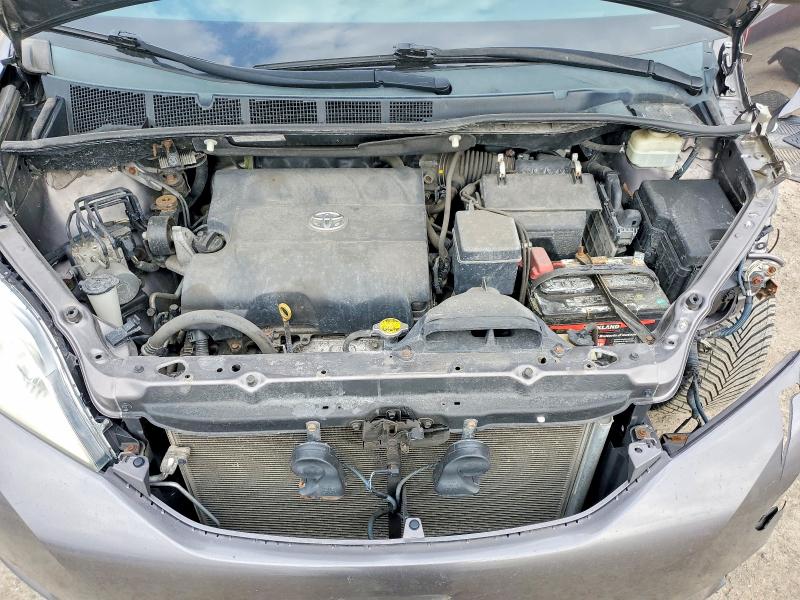 Aukcja sprzedaży 2015 Toyota Sienna, vin: 5TDKK3DC2FS554817, numer aukcji: 46839406