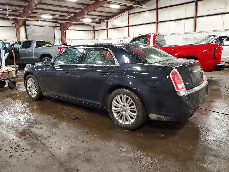 2013 Chrysler 300 მანქანა იყიდება აუქციონზე, vin: 2C3CCARG9DH585628, აუქციონის ნომერი: 41877676