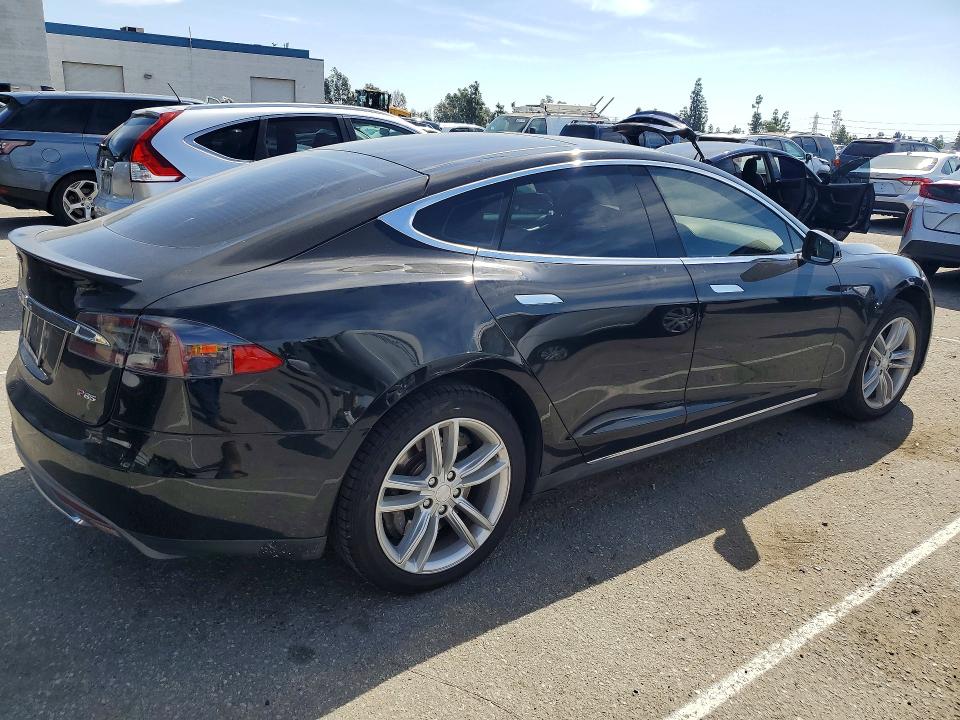 Продажа на аукционе авто 2013 Tesla Model S, vin: 5YJSA1CP8DFP11764, номер лота: 79683835