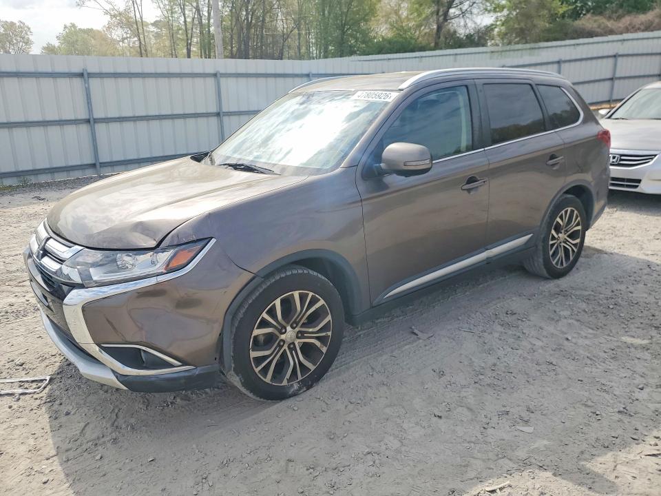 Продажа на аукционе авто 2018 Mitsubishi Outlander, vin: JA4AD3A3XJZ013655, номер лота: 47805926