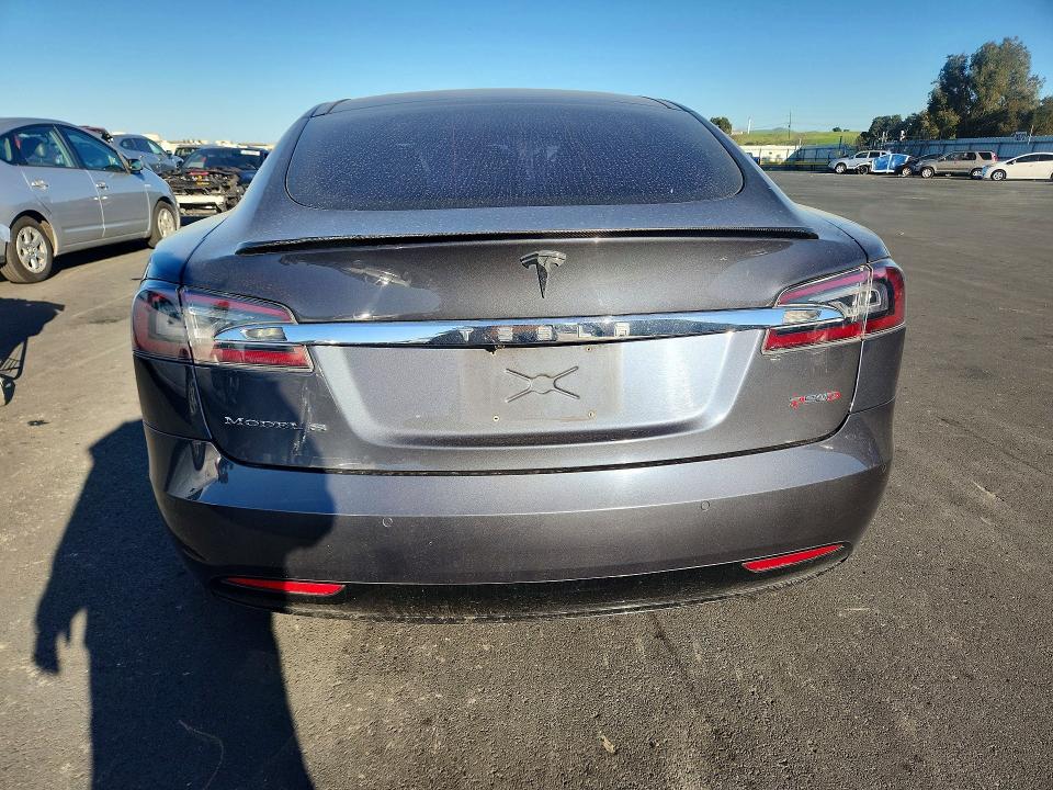 79977675 :رقم المزاد ، 5YJSA1E44GF146906 vin ، 2016 Tesla Model S مزاد بيع