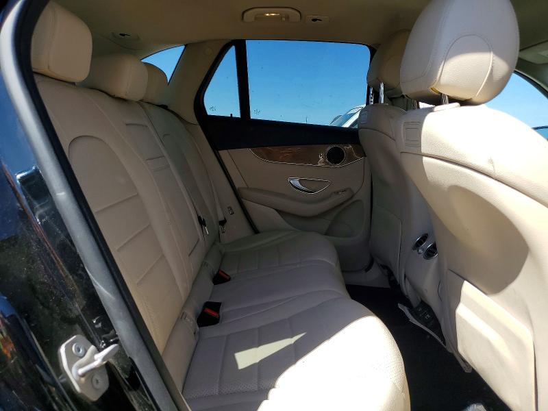 47475596 :رقم المزاد ، WDC0G4JB7JV023969 vin ، 2018 Mercedes-benz Glc مزاد بيع