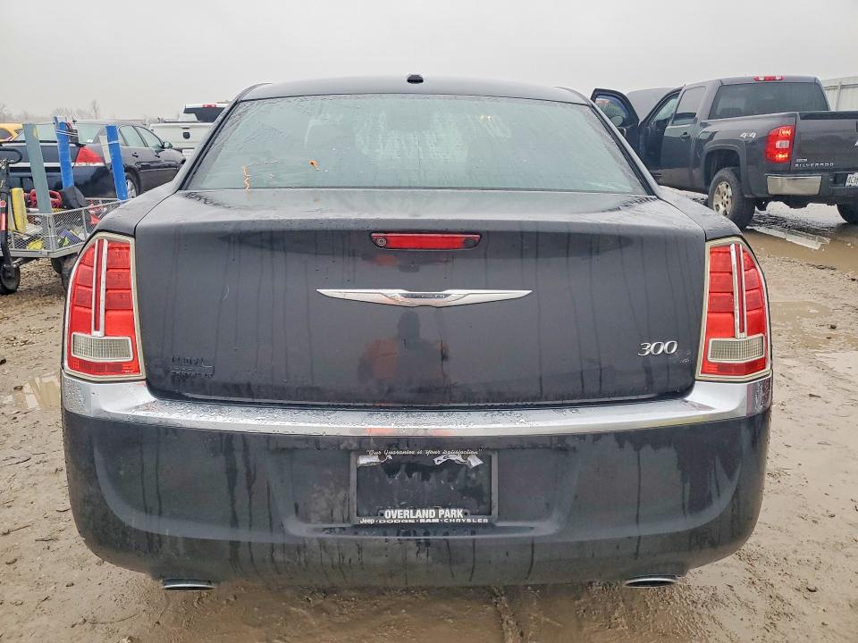 79622715 :رقم المزاد ، 2C3CA6CT0BH564737 vin ، 2011 Chrysler 300c مزاد بيع