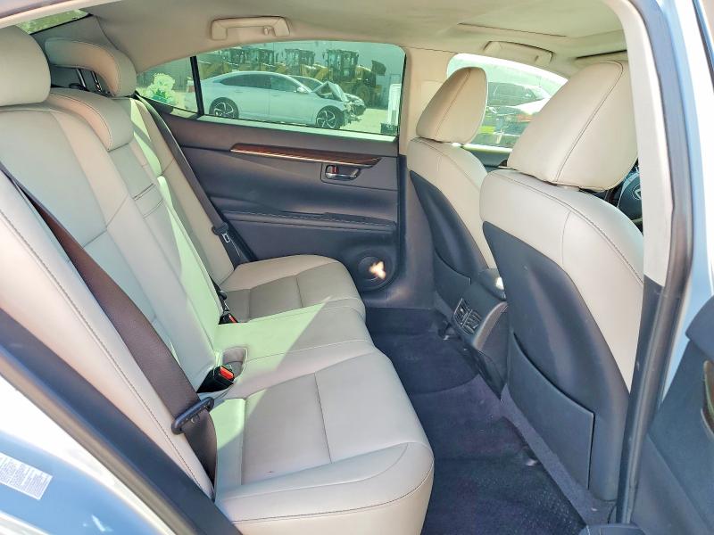 48039386 :رقم المزاد ، JTHBK1GG7D2070583 vin ، 2013 Lexus Es 350 مزاد بيع