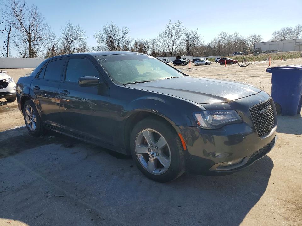 Продаж на аукціоні авто 2019 Chrysler 300, vin: 2C3CCABG1KH624641, номер лоту: 45962606