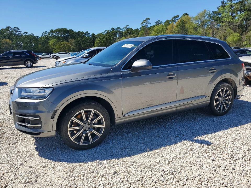 Продажа на аукционе авто 2017 Audi Q7, vin: WA1LAAF7XHD045577, номер лота: 45741206