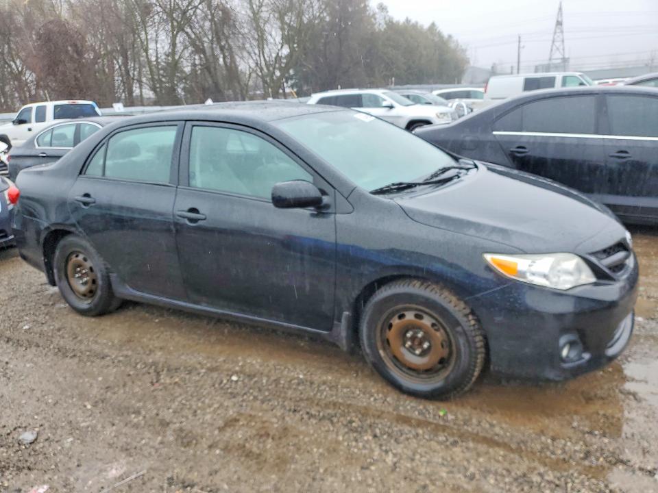 Продажа на аукционе авто 2012 Toyota Corolla, vin: 2T1BU4EEXCC810884, номер лота: 42004566
