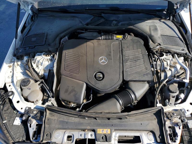46510486 :رقم المزاد ، W1KAF4HB8NR058138 vin ، 2022 Mercedes-benz C مزاد بيع
