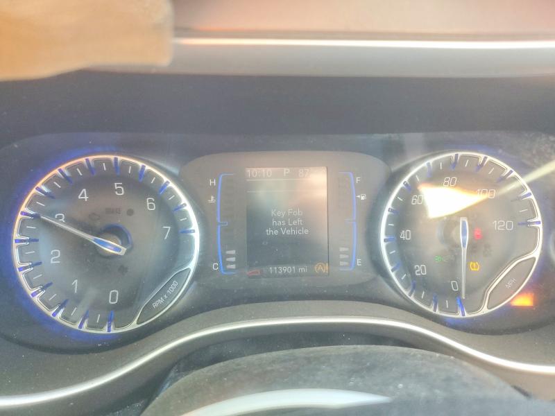 45882576 :رقم المزاد ، 2C4RC1DG9LR182173 vin ، 2020 Chrysler Voyager مزاد بيع