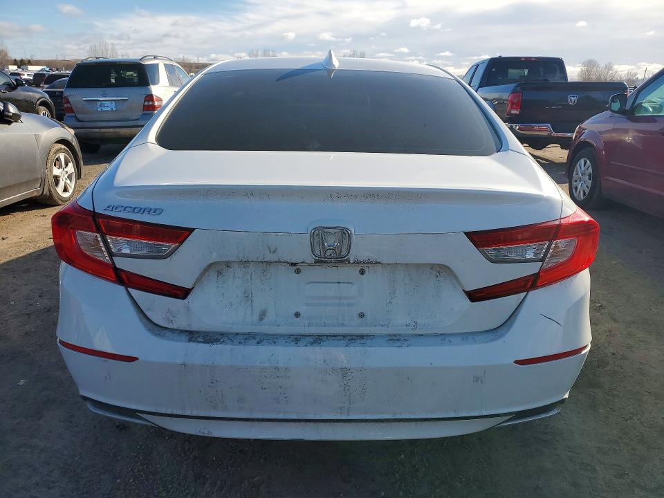 41919506 :رقم المزاد ، 1HGCV1F53JA811912 vin ، 2018 Honda Accord مزاد بيع