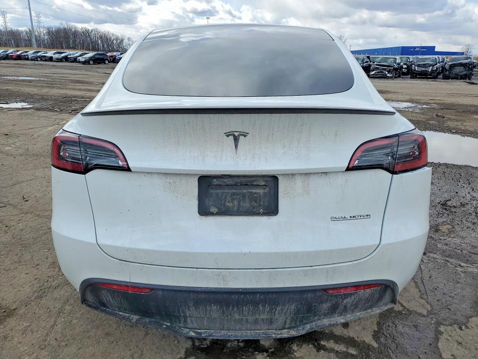 2023 Tesla Model Y მანქანა იყიდება აუქციონზე, vin: 7SAYGDEF4PF830224, აუქციონის ნომერი: 45669086