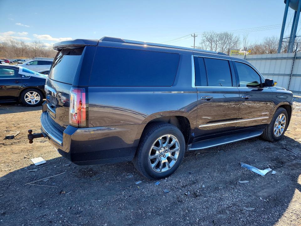 Продажа на аукционе авто 2016 Gmc Yukon Xl, vin: 1GKS2HKJ4GR186899, номер лота: 47314226